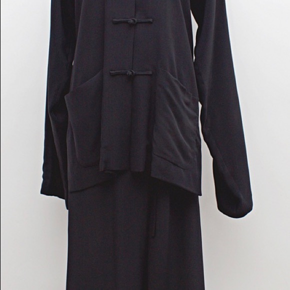 SHANGHAI TANG SILK PANTSUIT, - Picture 3 of 8